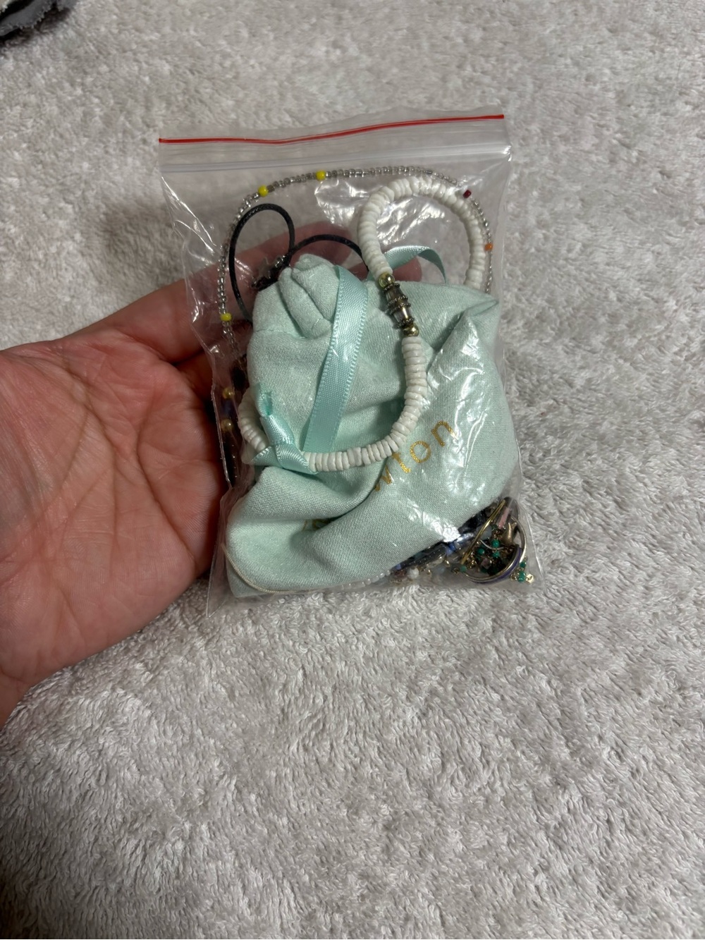 Jewelry bundle - Picture 2 of 2